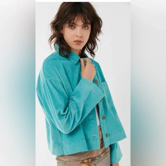 BDG cropped corduroy button up shirt teal size xs EUC worn only a couple times - Picture 1 of 5